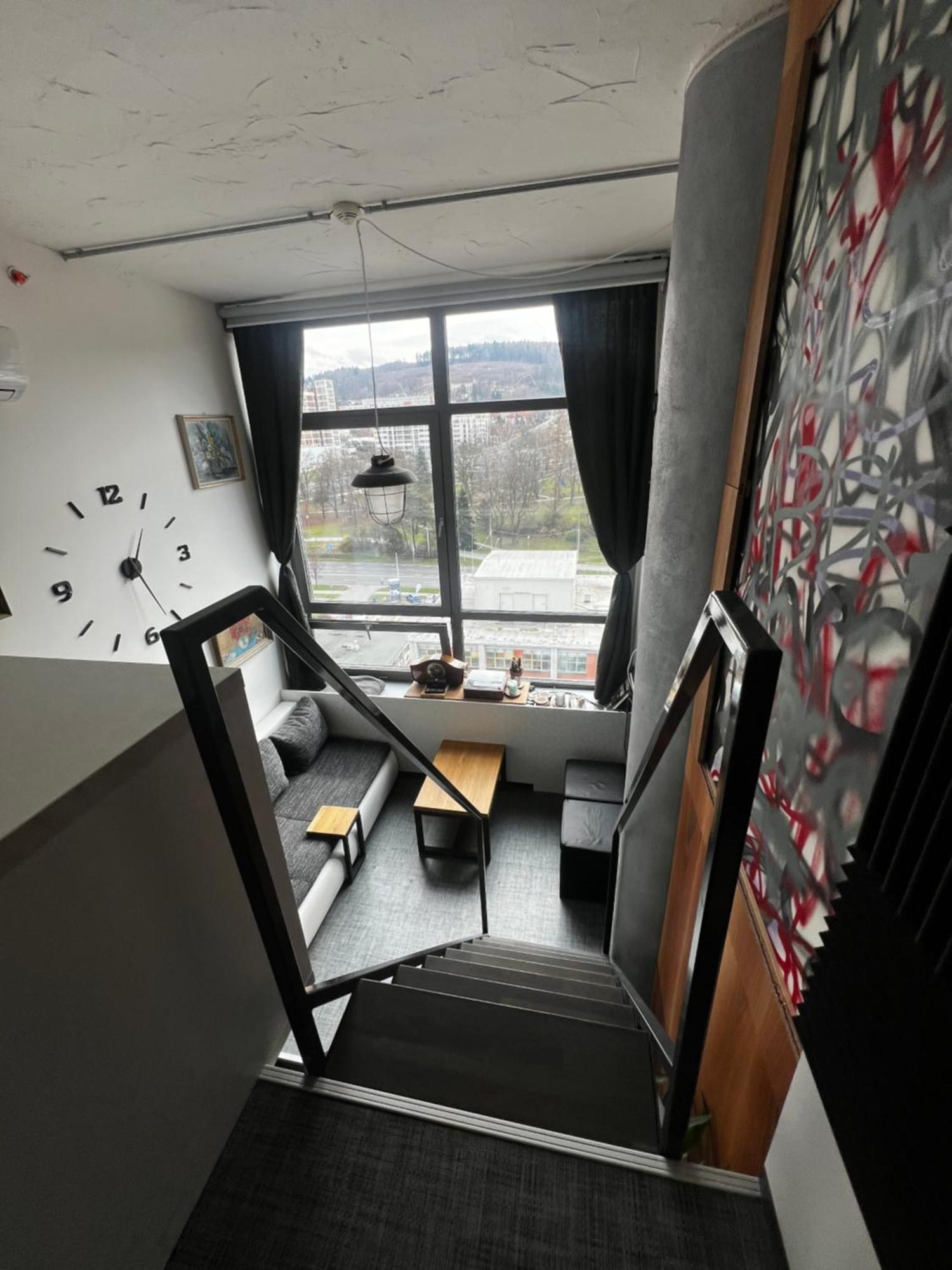 1 Bedroom Loft Apartment Zlin Exterior photo